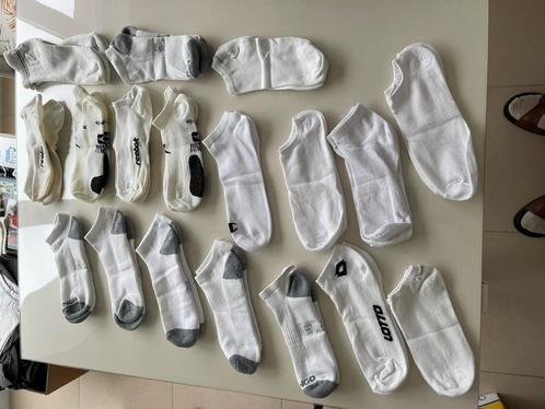 Lot van 18 paar  witte sokken kousen 43-44  sportsokken, Kleding | Heren, Sokken en Kousen, Gedragen, Ophalen