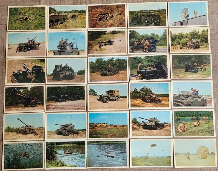 95 oude prentjes: reeks Onze jongens in dienst (leger), Verzamelen, Foto's en Prenten, Gebruikt, Prent, Overige onderwerpen, Ophalen of Verzenden