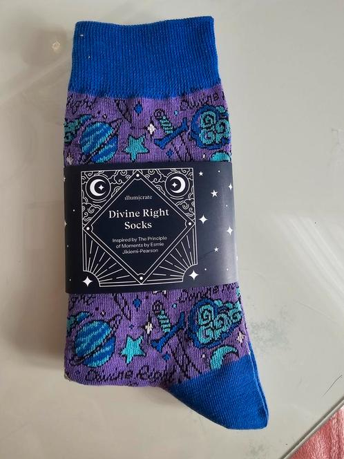 Divine Right Socks Illumicrate november 2024  Ensure you, Kleding | Dames, Sokken en Kousen, Nieuw, Ophalen of Verzenden