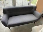 Donkergrijze bank Gaspard, Huis en Inrichting, Ophalen, Design "retro", Gebruikt, Minder dan 75 cm