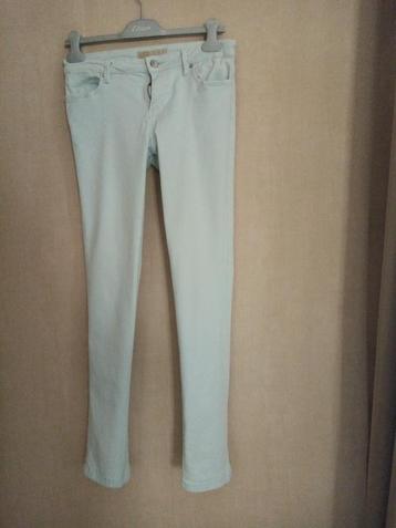 Lichtgroene zara skinny jeans maat 38 beschikbaar voor biedingen