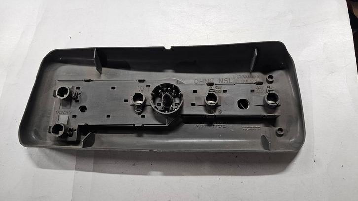 Achterlicht kap fitting rechts -/- mist BMW 3 serie E30 6321, Auto-onderdelen, Verlichting, BMW, Gebruikt, Herkomst onderdeel bekend