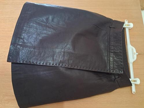 Prachtige Max Mara lederen rok, Kleding | Dames, Rokken, Zo goed als nieuw, Maat 38/40 (M), Bruin, Boven de knie, Ophalen of Verzenden