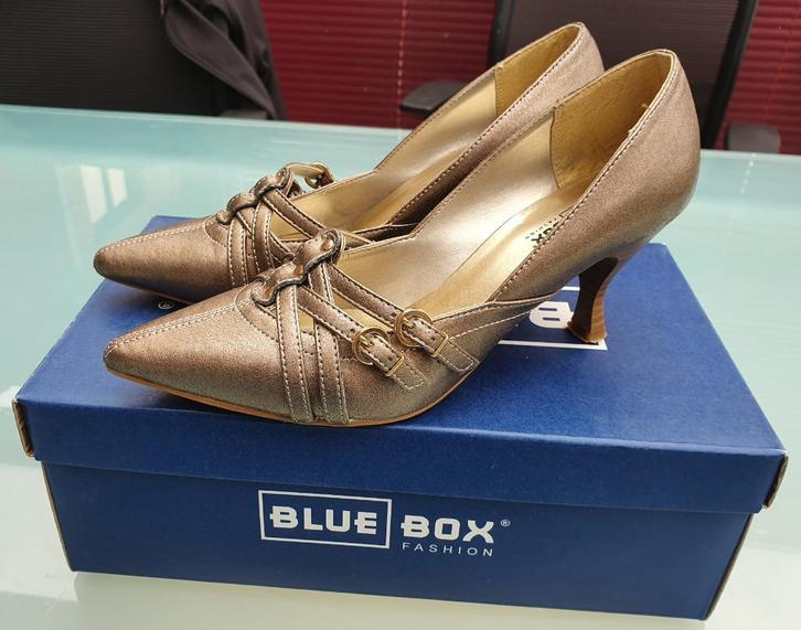 Vintage: Schoenen van Blue Box maat 36, Kleding | Dames, Schoenen, Zo goed als nieuw, Schoenen met hoge hakken, Bruin, Ophalen of Verzenden