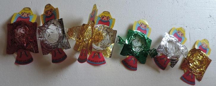 2 uitschuifbare slingers Kerstman de andere Engelenkop, Diversen, Kerst, Zo goed als nieuw, Ophalen of Verzenden