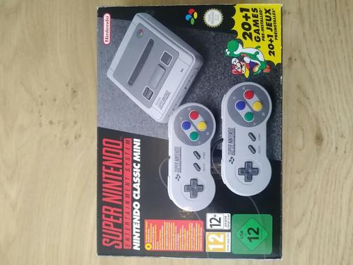 Super Nintendo - Classic Mini 21 games, Games en Spelcomputers, Spelcomputers | Nintendo Super NES, Zo goed als nieuw, Ophalen of Verzenden