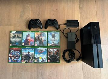 Xbox One + 8 games + 1 TB hard disk + 2 controllers, 500 GB, Xbox One, Avec jeux, Enlèvement