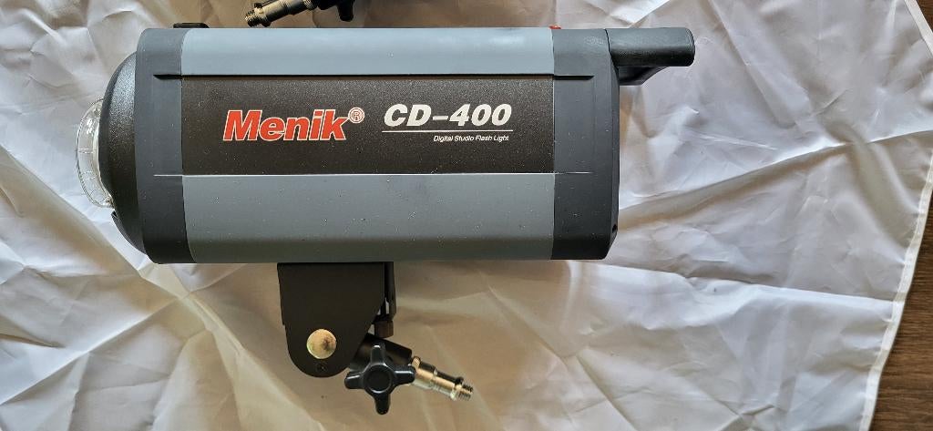 Menik CD400 Studio Flash, TV, Hi-fi & Vidéo, Photo | Flash, Comme neuf, Autres marques, Enlèvement ou Envoi