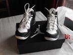 basketbal schoenen Michael Jordan Super Fly 2 PO, Kleding | Heren, Schoenen, Ophalen of Verzenden, Zo goed als nieuw, Jordan, Sportschoenen