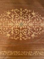 Naaidoos tafeltje, Huis en Inrichting, Ophalen, Gebruikt