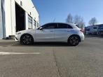 Mercedes-Benz A-Klasse 180 Hatchback Business Line | Verwarm, Auto's, Stof, Gebruikt, 4 cilinders, 136 pk