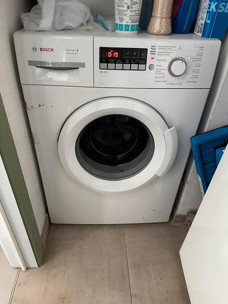 Bosch wasmachien serie 2 VarioPerfect, Elektronische apparatuur, Wasmachines, Gebruikt, Voorlader, 6 tot 8 kg, 1200 tot 1600 toeren