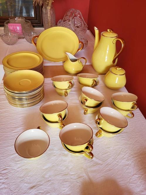 Service vaisselle Keralux Boch Frères- Vintage - '60, Antiquités & Art, Antiquités | Services (vaisselle) pièces, Enlèvement