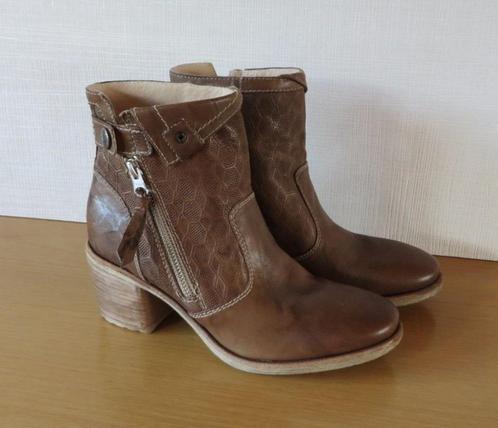 Nero Giardini enkellaarsjes bruin, maat 37, Kleding | Dames, Schoenen, Nieuw, Lage of Enkellaarzen, Bruin, Ophalen of Verzenden