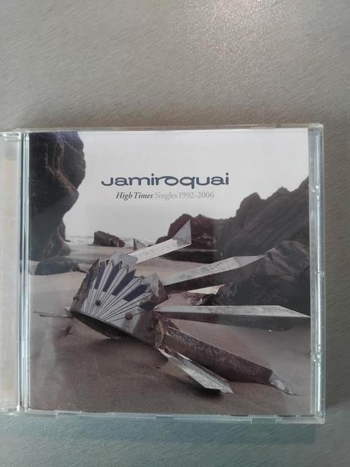 CD. Jamiroquai. Les Singles 1992-2006., CD & DVD, CD | Compilations, Comme neuf, Enlèvement ou Envoi
