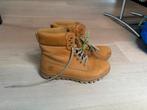 Timberland 39.5, Kleding | Dames, Schoenen, Beige, Lage of Enkellaarzen, Ophalen of Verzenden, Zo goed als nieuw