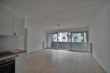 Appartement à louer à Anderlecht, 3 chambres beschikbaar voor biedingen