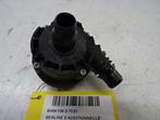 WATERPOMP BMW 7 serie (G11 / G12) (93727203-01), Auto-onderdelen, Gebruikt, BMW