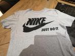 t-shirt grijs merk nike – maat m, Kleding | Heren, T-shirts, Maat 48/50 (M), Nike, Ophalen of Verzenden, Grijs