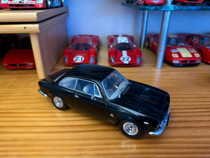 Plusieurs voitures 1/18, Hobby & Loisirs créatifs, Voitures miniatures | 1:18, Comme neuf, Autoart, Enlèvement