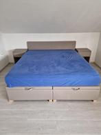 Kingsize bed met opberging te koop + 2 nachtkasten en matras, Ophalen, Zo goed als nieuw, Tweepersoons
