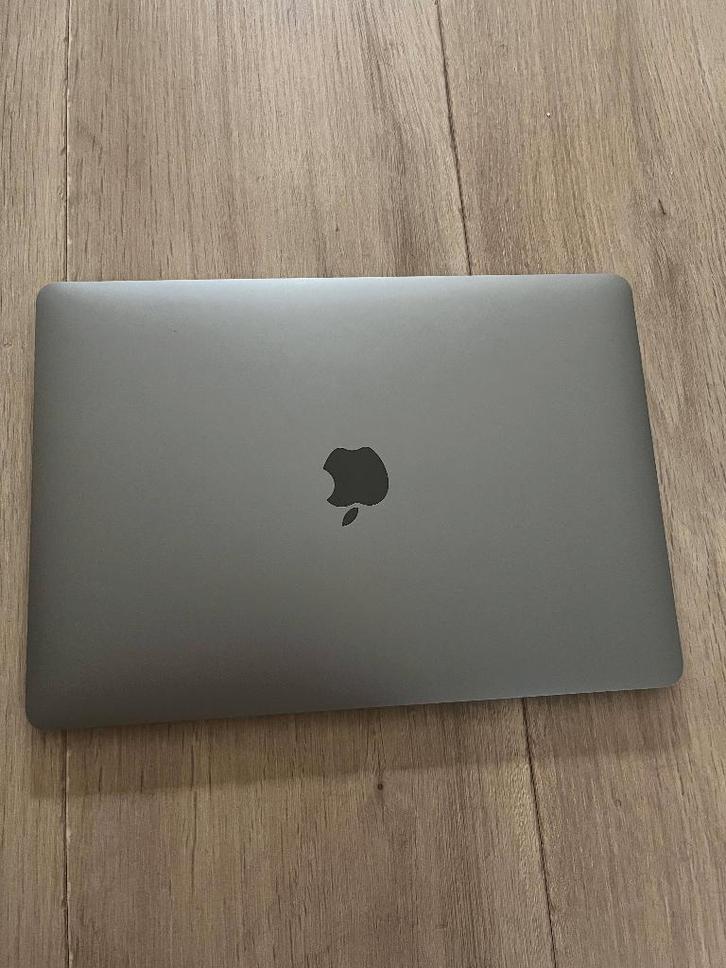 Macbook Air, Informatique & Logiciels, Apple Macbooks, Comme neuf, MacBook, 13 pouces, Moins de 2 Ghz, 256 GB, 8 GB, Azerty, Enlèvement