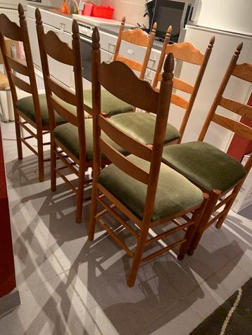 6 stoelen beschikbaar voor biedingen