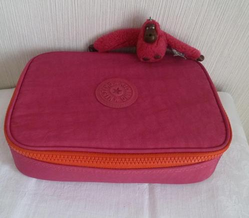 Kipling zeer grote pennenzak „100 pennen” fuchsia, oranje +, Diversen, Schoolbenodigdheden, Gebruikt, Ophalen of Verzenden