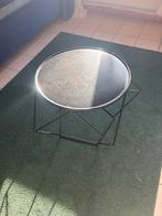 table basse, Maison & Meubles, Tables | Tables d'appoint, Enlèvement, Comme neuf