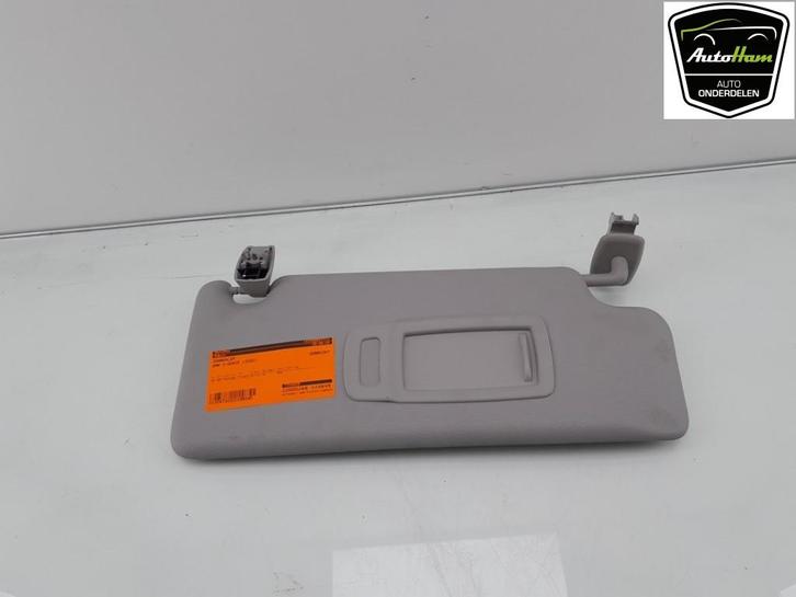 ZONNEKLEP BMW 1 serie (F40) (|7358928|51167336258|), Auto-onderdelen, Interieur en Bekleding, BMW, Gebruikt