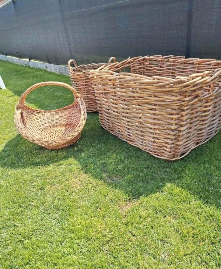 2 Rustieke Rieten manden dure kwaliteit., Doe-het-zelf en Bouw, Verwarming en Radiatoren, Zo goed als nieuw, Ophalen