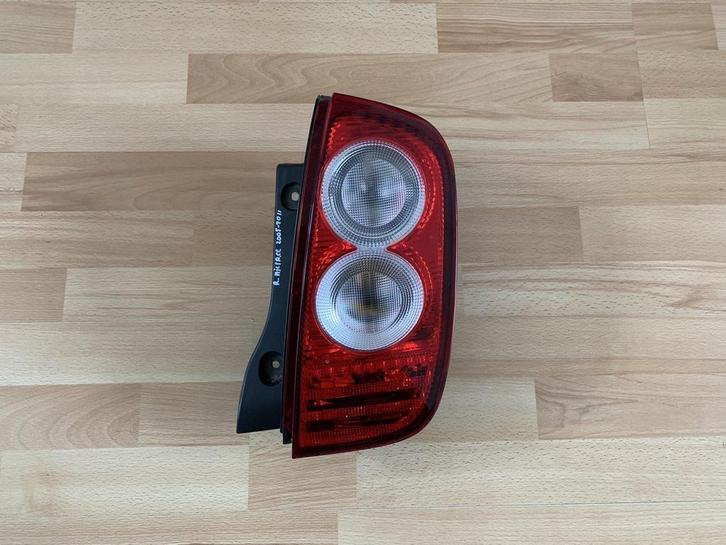 achterlicht rechts nissan micra CC cabrio 2005 tot 2011, Auto-onderdelen, Verlichting, Nissan, Gebruikt, Ophalen of Verzenden