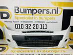 Bumper Renault Clio 2009-2012 Voorbumper 2-F8-2687, Gebruikt, Ophalen of Verzenden, Bumper, Voor