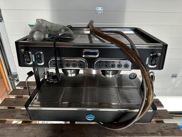 Carimali Cento50 E2 Koffiemachine beschikbaar voor biedingen