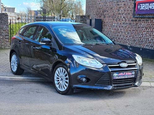 Ford Focus 2011 1.6 115pk/Titanium/Navi/Euro 5, Auto's, Ford, Bedrijf, Focus, ABS, Airbags, Airconditioning, Bluetooth, Bochtverlichting