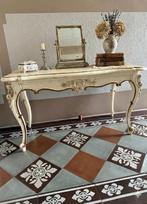 Brocante tafeltje, Enlèvement