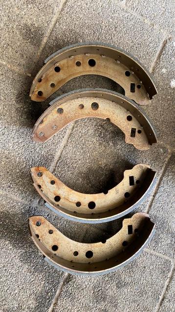 Remschoenset Austin-Rover Triumph beschikbaar voor biedingen