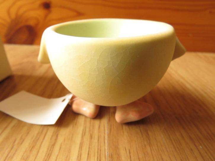 coquetier en forme de pied de poule Ross en céramique, Huis en Inrichting, Keuken | Servies, Nieuw, Kom(men), Keramiek, Ophalen of Verzenden