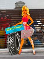 Ancienne publicité continentale Pin Up, Collections, Marques & Objets publicitaires, Enlèvement ou Envoi, Utilisé, Panneau publicitaire