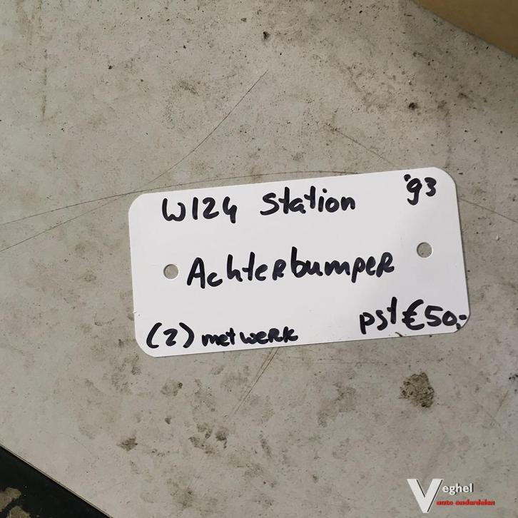 Mercedes W124 Station 1993  Achterbumper met werk, Autos : Pièces & Accessoires, Carrosserie & Tôlerie, Pare-chocs, Arrière, Utilisé