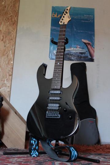 Guitare électrique Lâg - modèle Arkane A66 Standard noire, Musique & Instruments, Enlèvement, Utilisé, Solid body, Autres marques