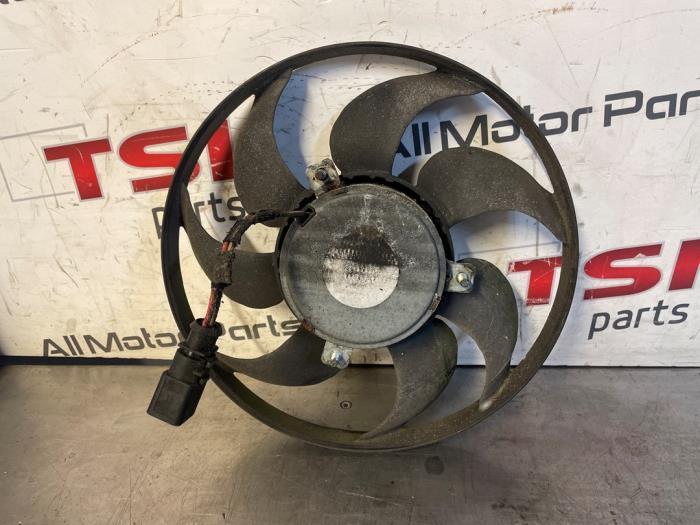 Ventilateur d'un Volkswagen Golf, Autos : Pièces & Accessoires, Climatisation & Chauffage, Volkswagen, Utilisé, 3 mois de garantie