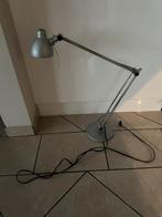 Bureau lamp in goede staat , weg wegens verhuis, Ophalen