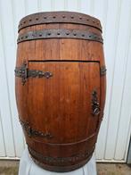 Mini Bar, Enlèvement