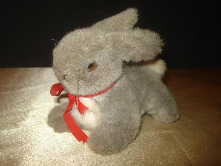 STEIFF Lapin Hoppy 13 cm de Long Vintage Très Bon Etat, Collections, Ours & Peluches, Comme neuf, Autres types, Steiff, Enlèvement ou Envoi