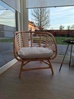 Rotan zetel met kussen, Ophalen