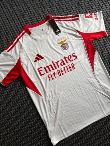 Benfica 25/26 wit shirt beschikbaar voor biedingen