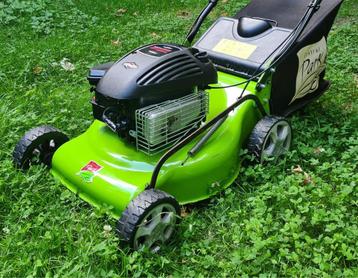Grasmaaier Zelftrekker Briggs & Stratton beschikbaar voor biedingen