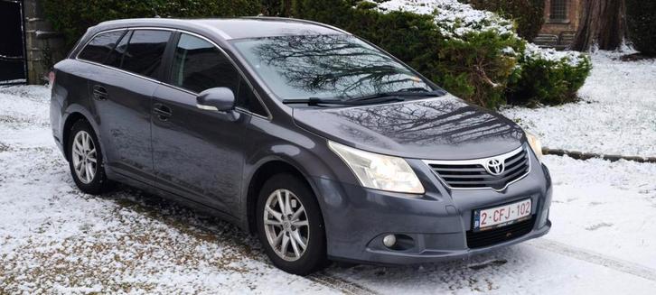 Toyota Avensis 2.0 D-4D Break (Euro 5), Auto's, Toyota, Particulier, Avensis, Diesel, Euro 5, Break, 5 deurs, Handgeschakeld, Zilver of Grijs