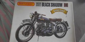 Boîte d'allumettes rare Vincent Black Shadow 1/12 disponible aux enchères